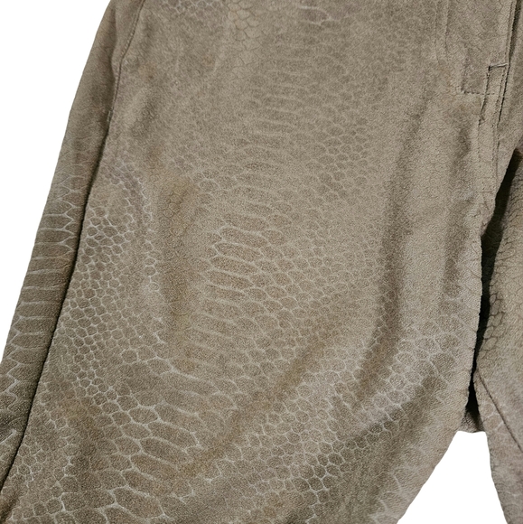 Artisan NY Snakeskin Print Mocha Skinny Leg Pants, Size 4 - Picture 5 of 10